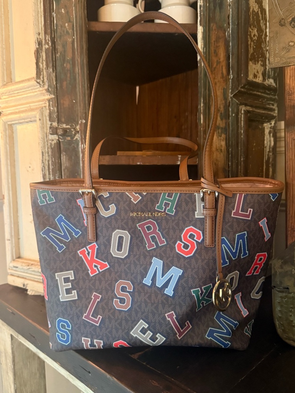 Michael Kors Jet Set Travel Tote Brown Logo Varsity Letter Print Bag NWOT - Picture 11 of 11
